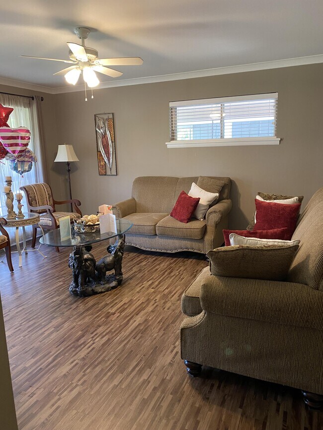 Building Photo - 6409 Osage Dr