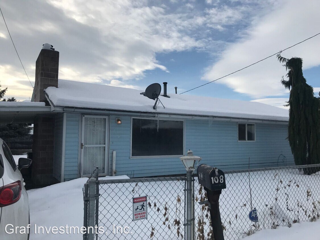3 br, 1.5 bath House 108 Riverview Ave House for Rent in Selah, WA