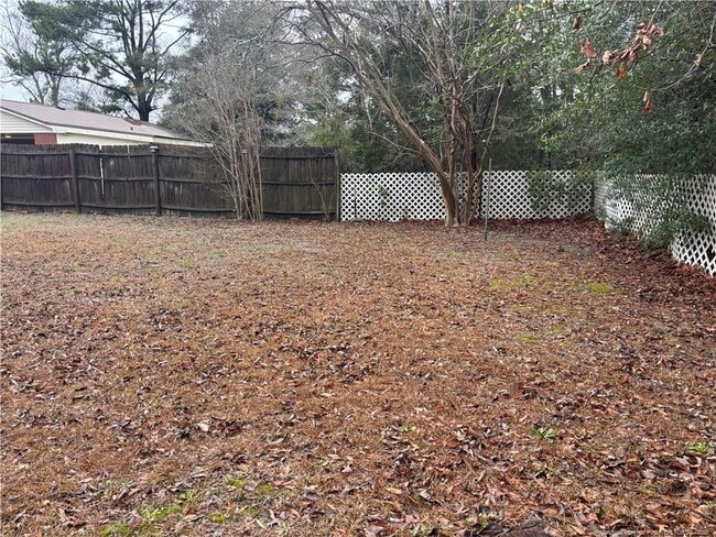 Foto del edificio - 2153 Redstone Dr