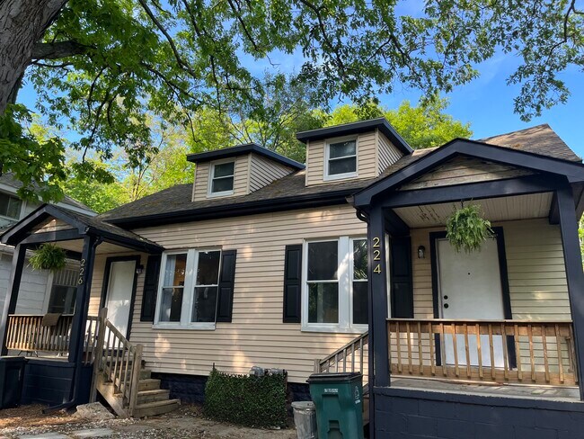 Building Photo - 224 Stratford Road