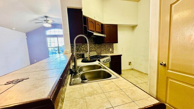 Building Photo - 4426 Marla Dr