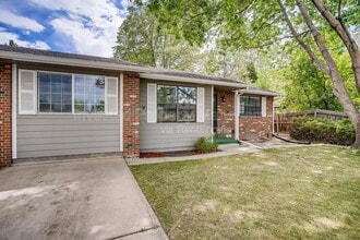 Building Photo - 172 S Cody St