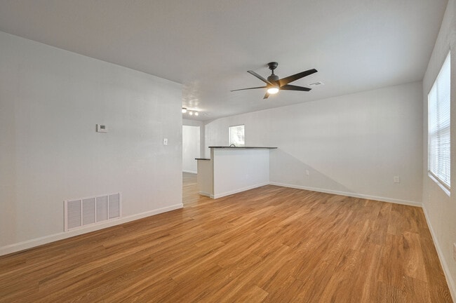 Photo - 3732 NW 26th St House