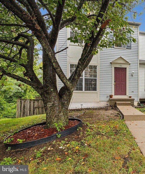 Building Photo - 1761 Rochelle Ct