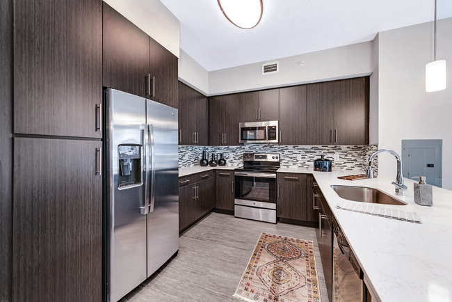 Building Photo - Legacy Gateway Apartments