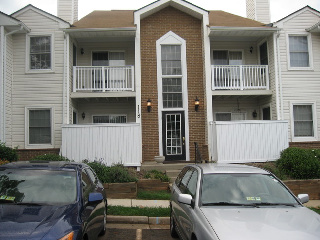 Building Photo - 118 Westwick Ct