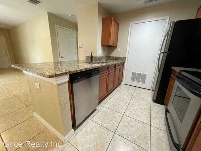 Foto del edificio - 1 br, 1 bath House - 14880 Pleasant Bay Ln...