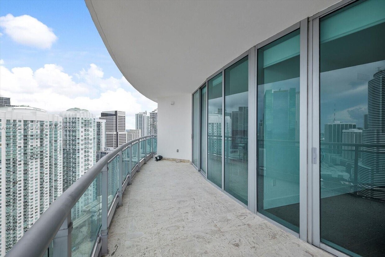 350 S Miami Ave Unit 4001, Miami, FL 33130 Condo for Rent in Miami