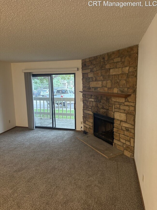 Foto del edificio - Spacious 1 Bed, 1 Bath Condo – Prime Lowry...
