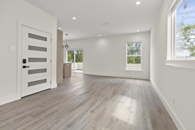 Foto del edificio - 514 E 17th St