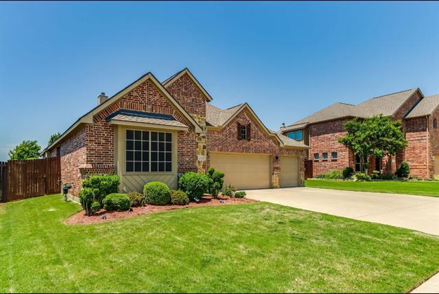 Building Photo - 2921 Lakefield Dr