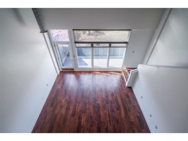 Foto del edificio - 248 W Washington St