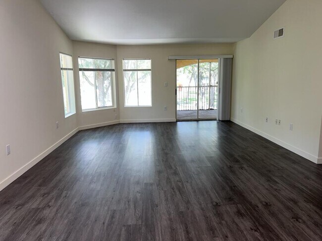 Foto del edificio - 2350 NW 33rd St
