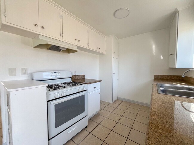 Foto del interior - 3216 W 99th St