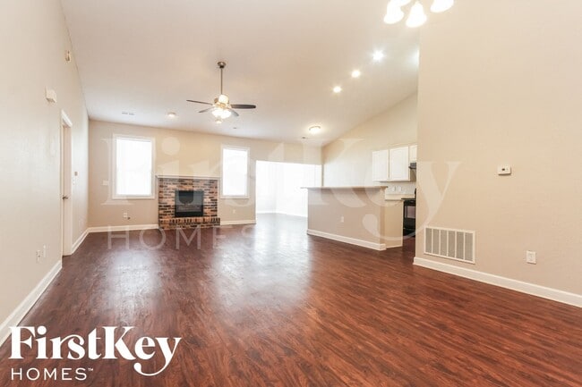 Building Photo - 9778 Rhodes Ln