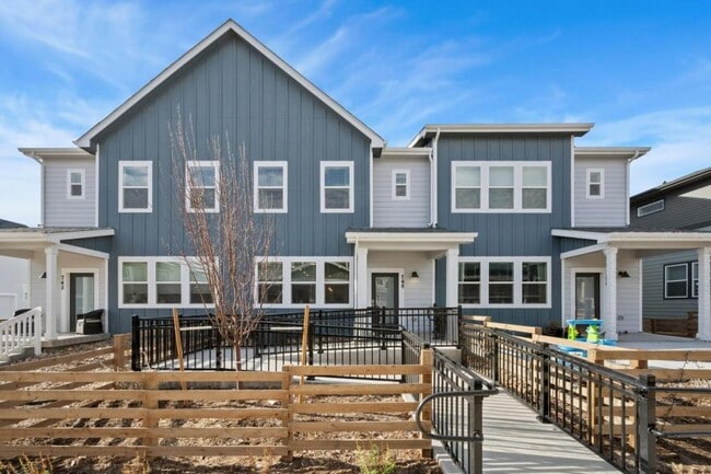 Foto del edificio - 748 Silver Maple Ln