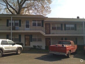 Building Photo - 1415 Christine Ave
