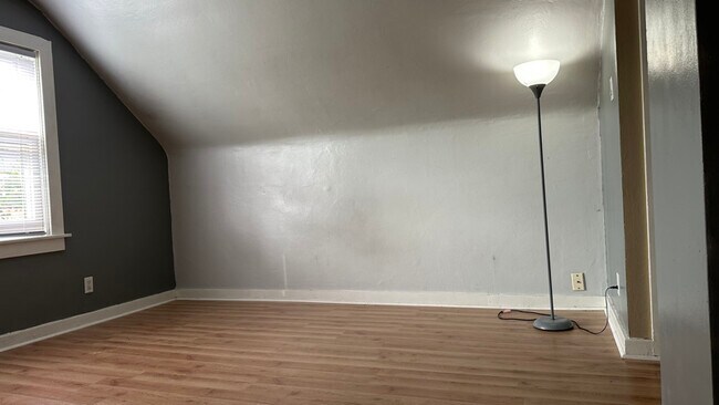 Foto del edificio - 1728 High St