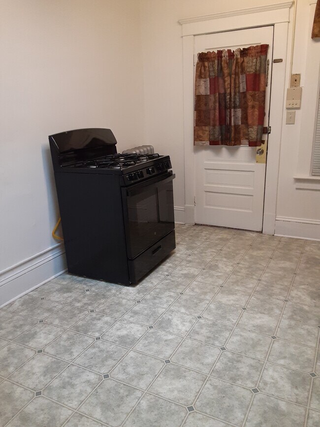 Foto del edificio - 83 Main St