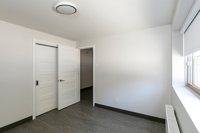 Photo du bâtiment - 3605 Saint-Urbain