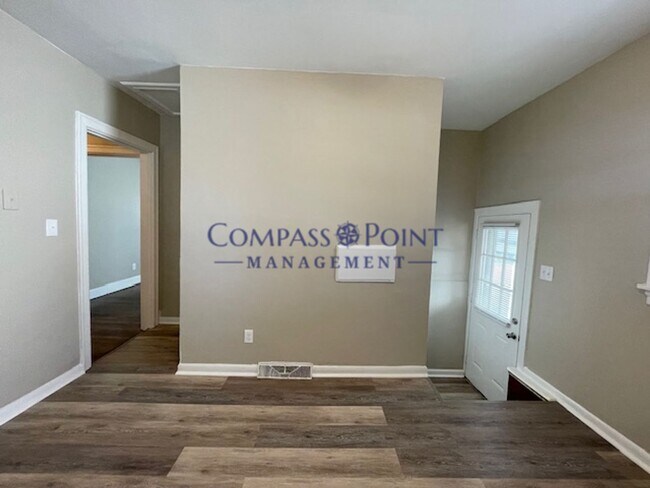 Foto del edificio - Newly Renovated Just For You! First Month's Rent Free!!