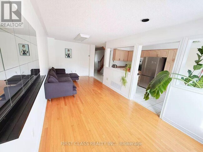 Building Photo - 3892 Manatee Way