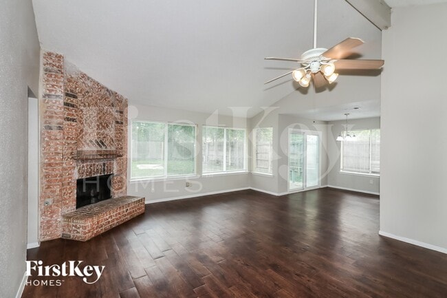 Building Photo - 7506 Tetela Dr