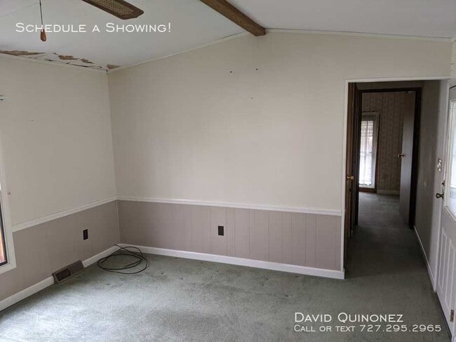 Building Photo - 3902 Lockport Olcott Rd