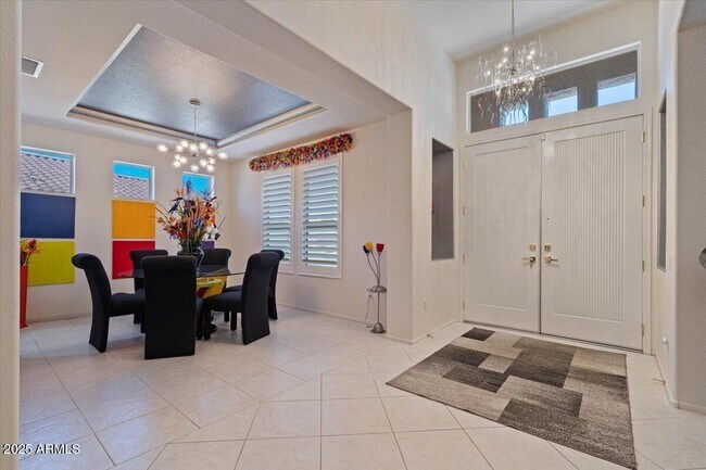 Foto del edificio - 15130 W Waterford Dr