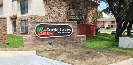 Building Photo - 903 Turtle Cove