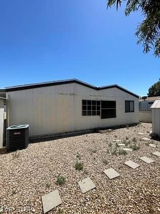 Building Photo - 3231 Comitan Ln