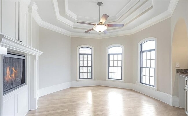 Building Photo - 1399 Traditions Way