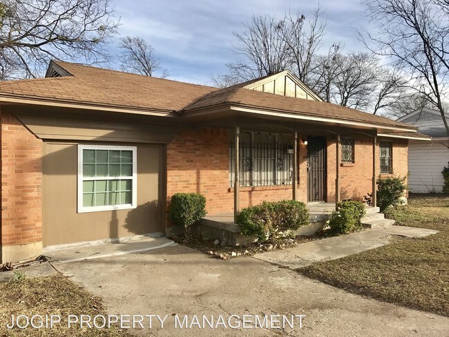 Foto del edificio - 5743 Trio Ln