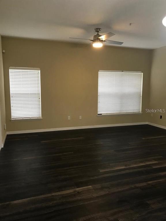 Foto del edificio - 642 Pinebranch Cir