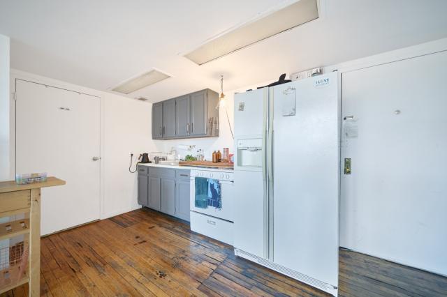 Foto del edificio - 1 bedroom in Brooklyn NY 11231