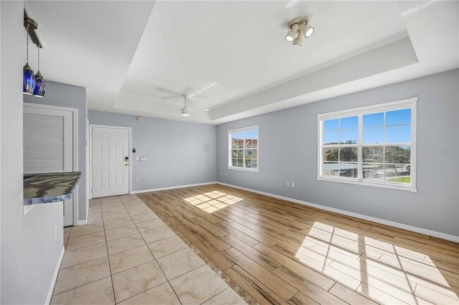 Building Photo - 2950 Viscaya Pl