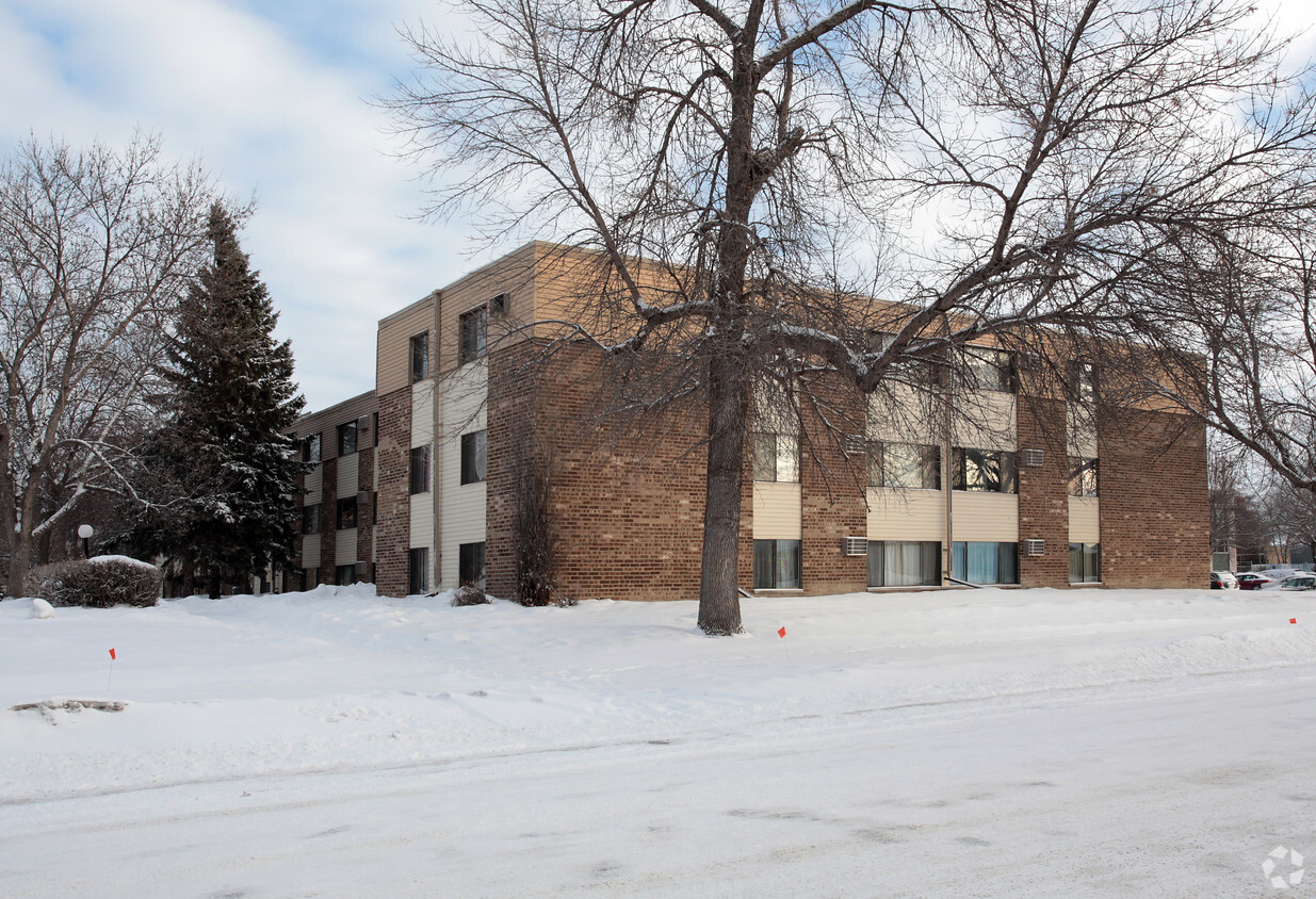 Building Photo - Maplewood Apartments II