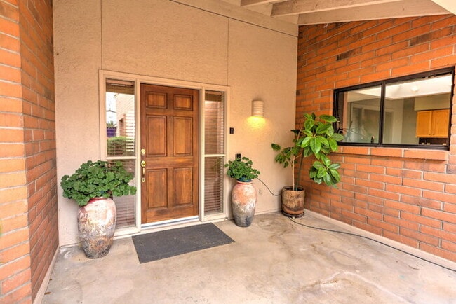 Building Photo - San Ignacio Vistas - Green Valley (Age Restricted community, at least one person must be 55 or ol...