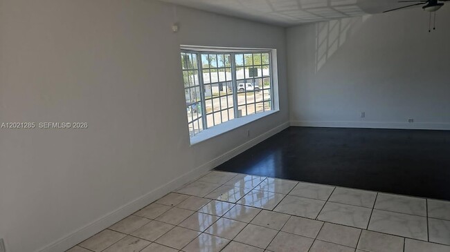 Building Photo - 5300 NW 18th Ct