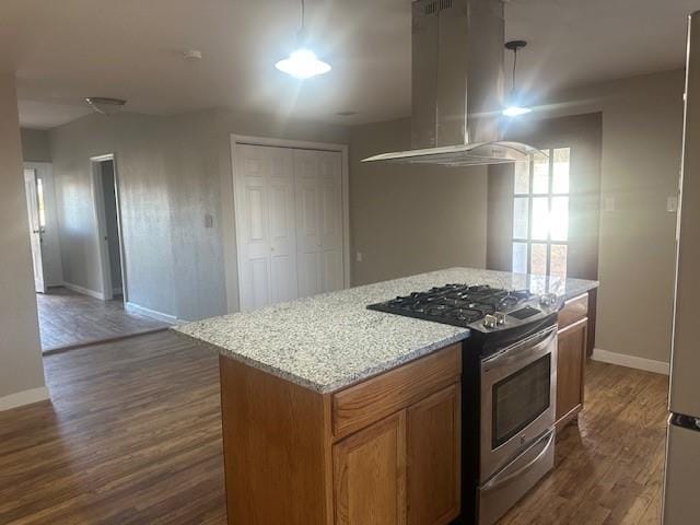 Building Photo - 532 W Hughes St