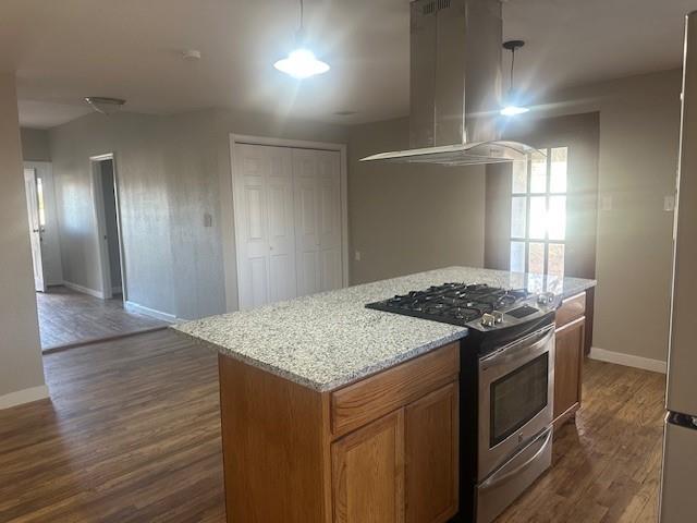 Foto del edificio - 532 W Hughes St