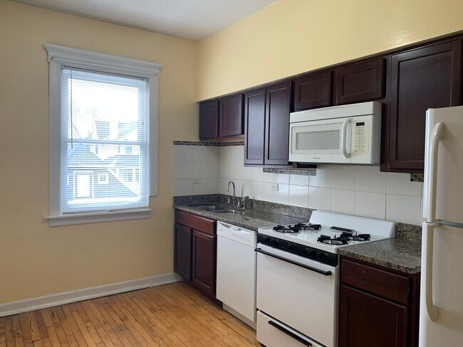 Foto del edificio - 4132 N Ashland Ave