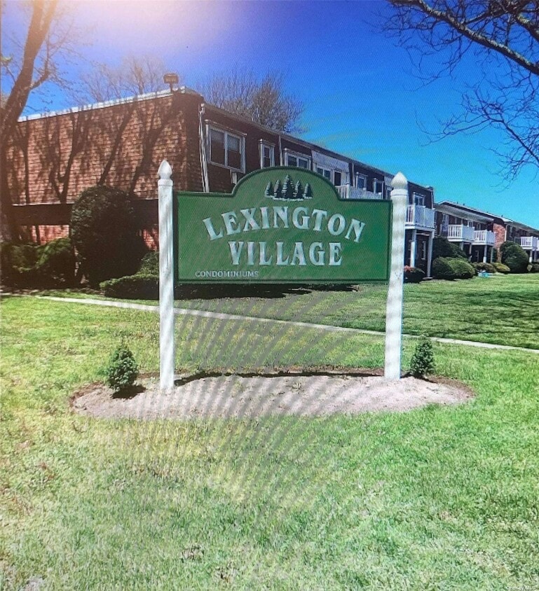 7 Hemlock Dr Unit 76, Bay Shore, NY 11706 Room for Rent in Bay Shore