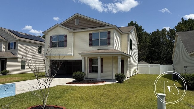 Building Photo - RATE DROP ALERT! (was $3000/month)
