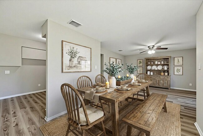 Building Photo - 6022 Meadowbrook