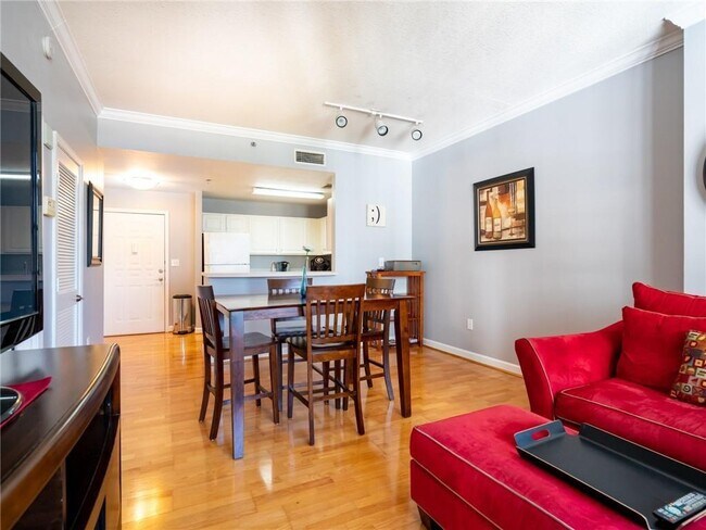 Foto del edificio - 1101 Juniper St NE
