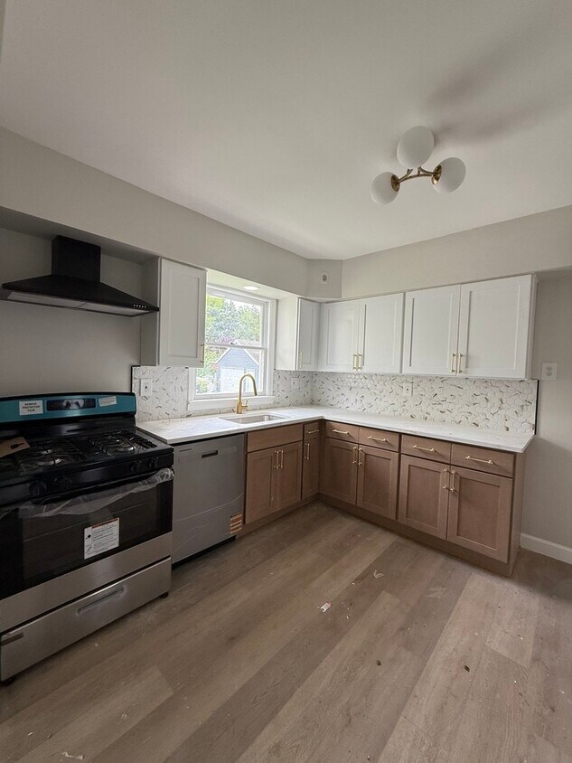 Foto principal - 718 Green Ave