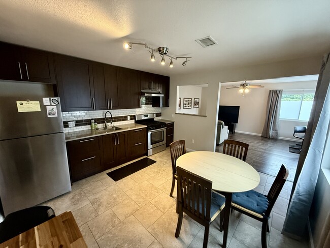 Kitchen - 3675 31st St