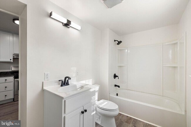 Foto del edificio - 1502 W 14th St