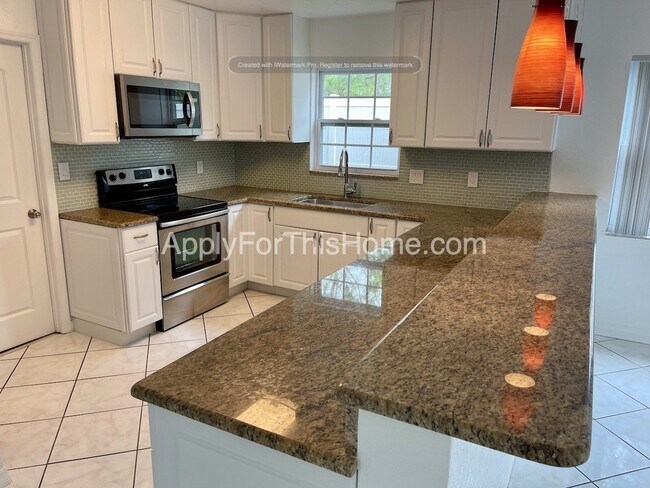 Foto del edificio - Single Family Home in Seminole
